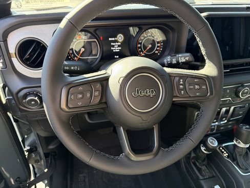 New 2026 Jeep Wrangler Willys AWD/4WD image 17