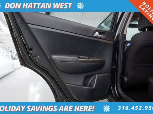 Used 2019 Kia Sportage LX image 17