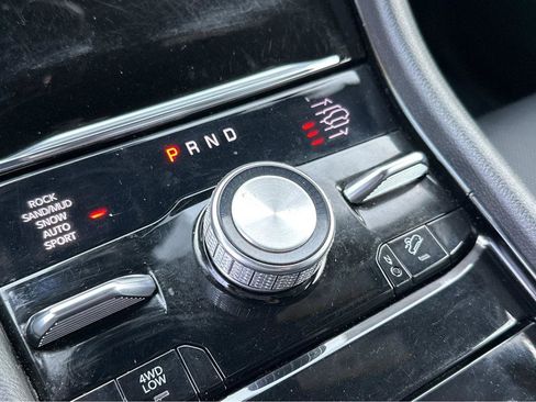 Used 2022 Jeep Grand Cherokee Summit w/ Advanced Protech Group IV image 29