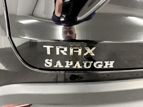 Certified 2025 Chevrolet Trax LT w/ LT Convenience Package image 31