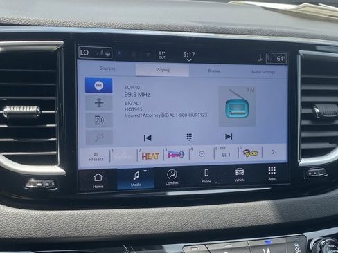 New 2026 Chrysler Voyager LX image 21