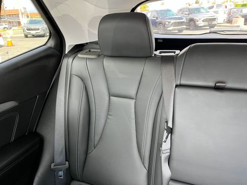 Used 2024 Buick Envision Preferred AWD/4WD image 39