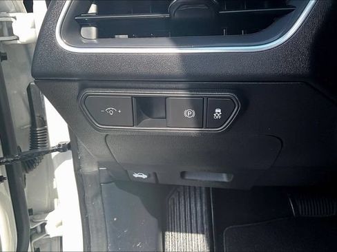Certified 2025 Kia K4 EX FWD image 14