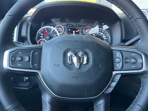 New 2026 RAM 2500 Big Horn AWD/4WD image 22