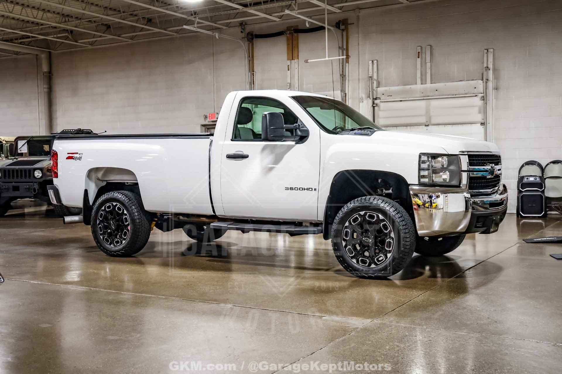 Used 2008 Chevrolet Silverado 3500 W/T AWD/4WD image 11