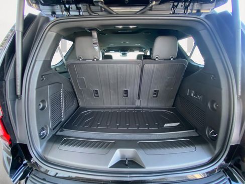 New 2026 GMC Yukon Elevation image 12