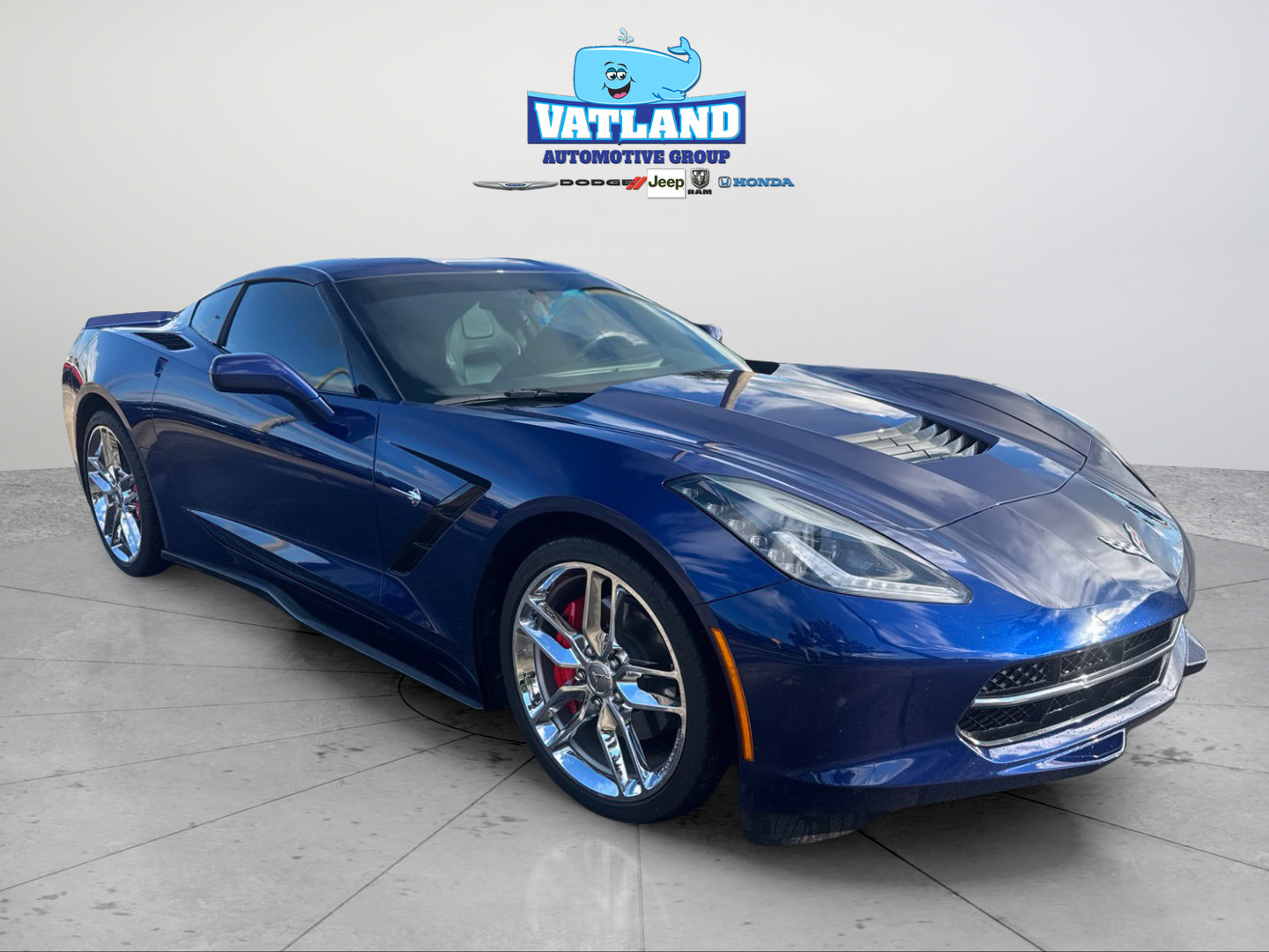 Used 2019 Chevrolet Corvette Stingray Coupe w/ 1LT RWD image 13