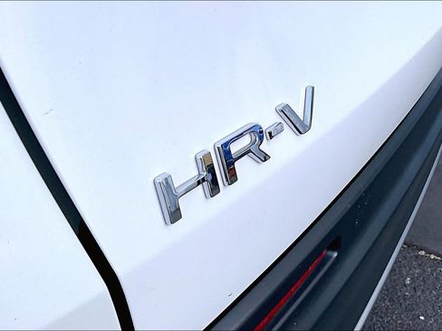 Used 2024 Honda HR-V Sport image 24