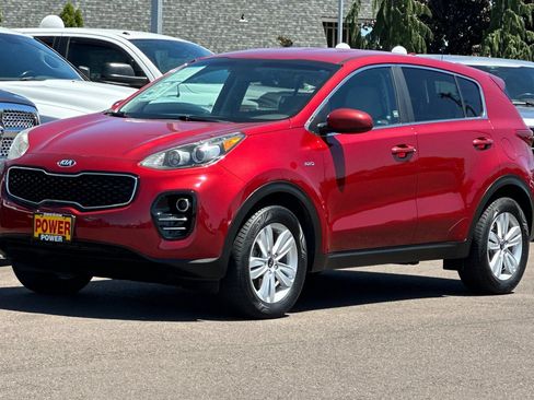 Used 2018 Kia Sportage LX AWD/4WD image 9