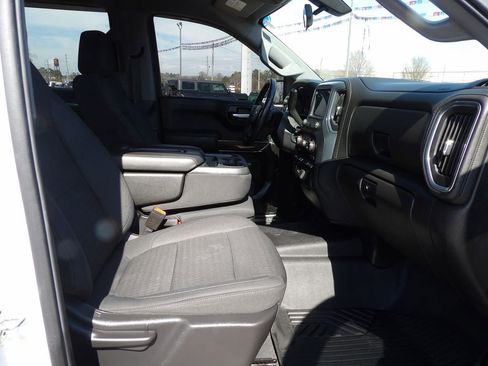 Used 2021 Chevrolet Silverado 1500 RST w/ Z71 Off-Road Package image 16