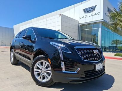 New 2026 Cadillac XT5 Luxury w/ LPO, Floor Liner Package