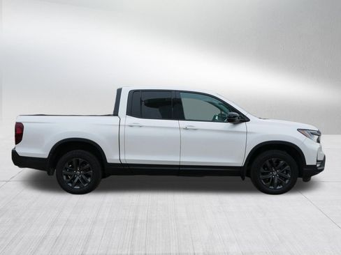Used 2023 Honda Ridgeline Sport image 8