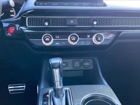 Used 2022 Honda Civic Sport image 32