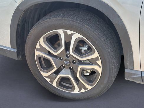 Used 2024 Subaru Ascent Limited AWD/4WD image 13