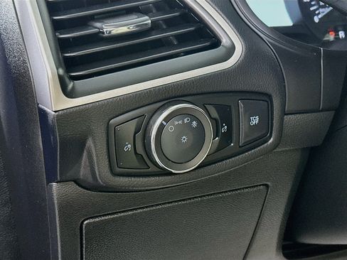 Used 2024 Ford Edge SEL AWD/4WD image 10