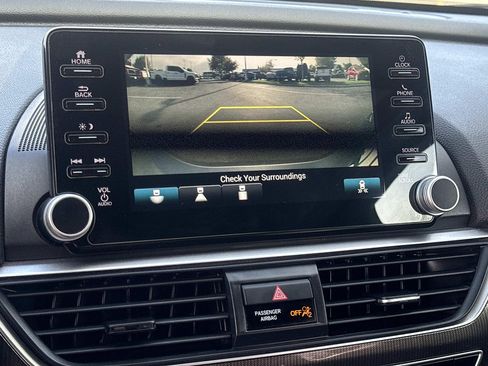 Used 2020 Honda Accord Sport image 13