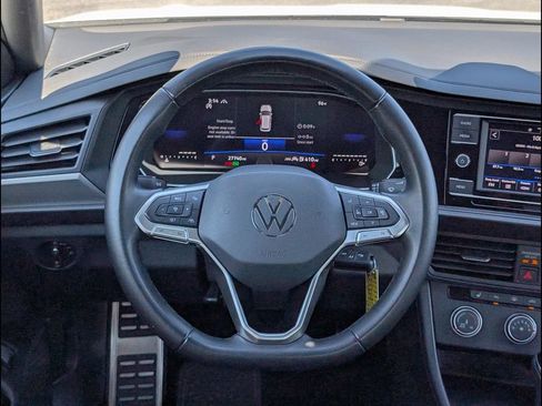 Certified 2024 Volkswagen Jetta Sport FWD image 12