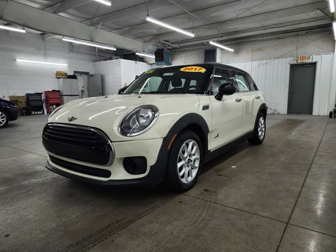 Used 2017 MINI Cooper Clubman ALL4 image 27