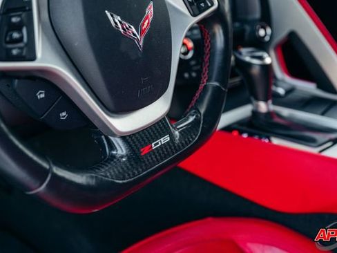 Used 2016 Chevrolet Corvette Z06 w/ 2LZ Preferred Equipment Group image 26