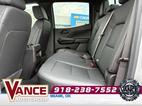 Used 2025 Chevrolet Colorado Trail Boss image 15