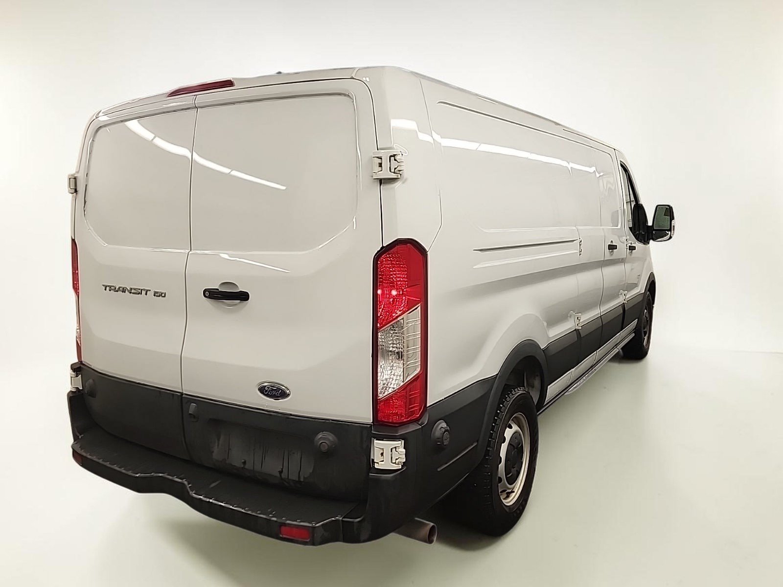 Used 2021 Ford Transit 150 Low Roof RWD image 16