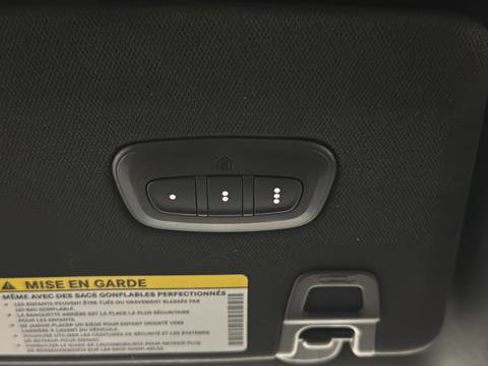 Used 2025 Jeep Grand Cherokee Limited w/ Black Appearance Package image 41