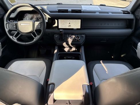 Certified 2024 Land Rover Defender 110 X-Dynamic SE image 15