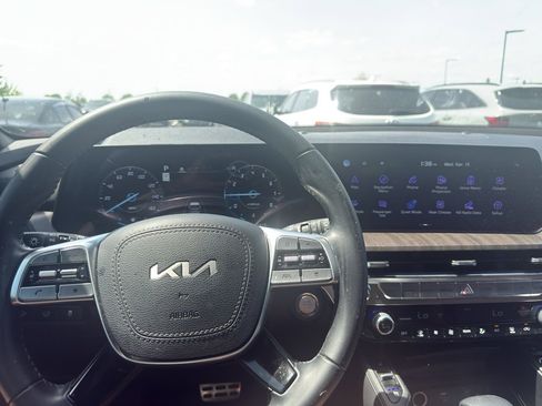 Used 2023 Kia Telluride SX image 15