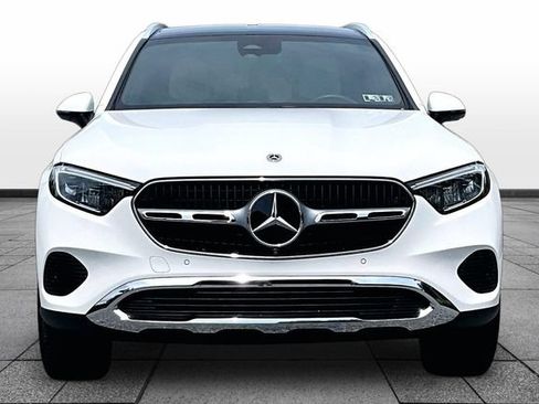 Used 2026 Mercedes-Benz GLC 300 4MATIC image 2