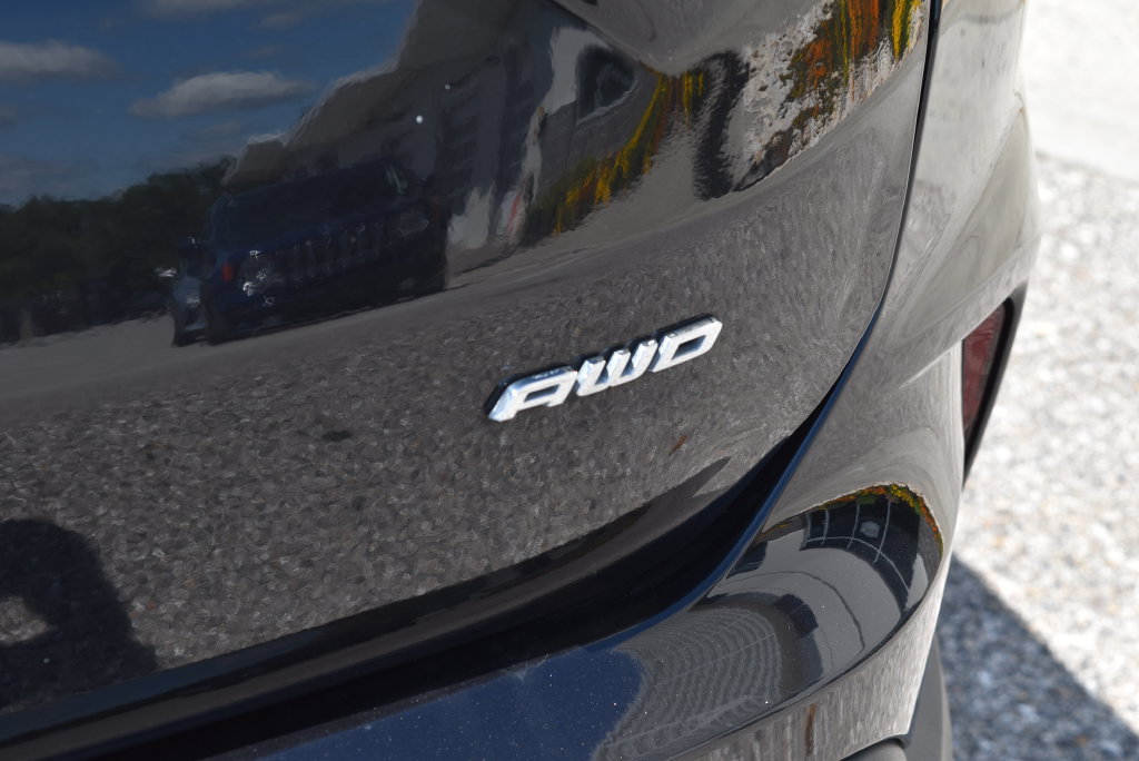 Used 2024 Ford Edge SEL AWD/4WD image 7