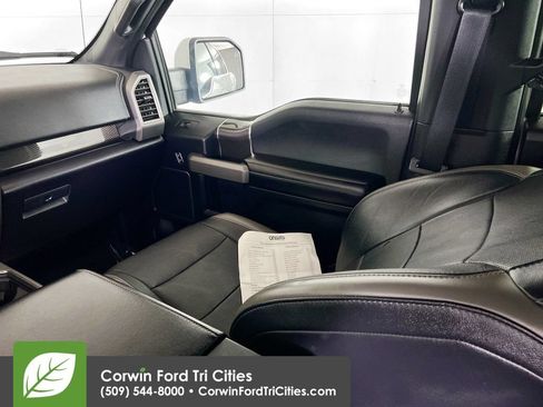 Used 2018 Ford F150 Raptor w/ Equipment Group 802A Luxury AWD/4WD image 28