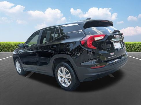 Used 2024 GMC Terrain SLE AWD/4WD image 7