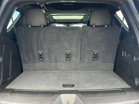 Used 2021 Chevrolet Tahoe LT w/ LT Signature Package image 23