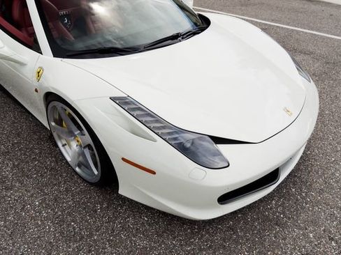 Used 2014 Ferrari 458 Spider image 15