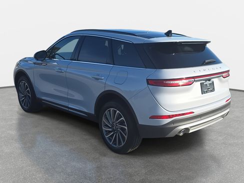 New 2026 Lincoln Corsair Reserve image 7