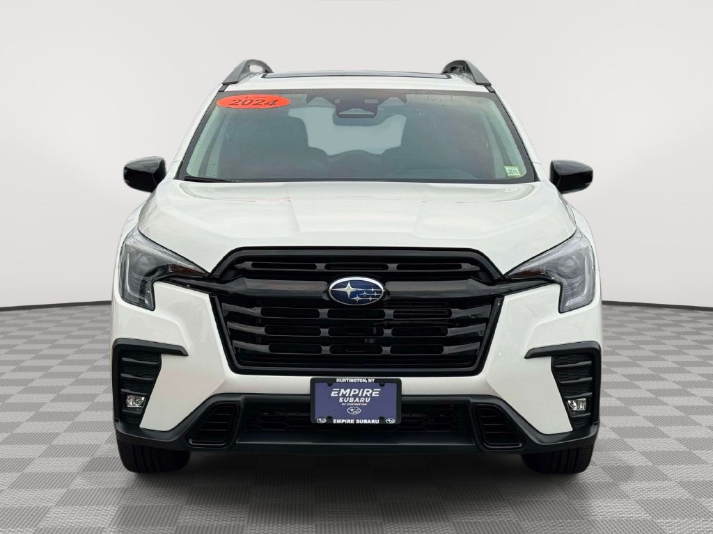 Used 2024 Subaru Ascent Onyx Edition AWD/4WD image 3