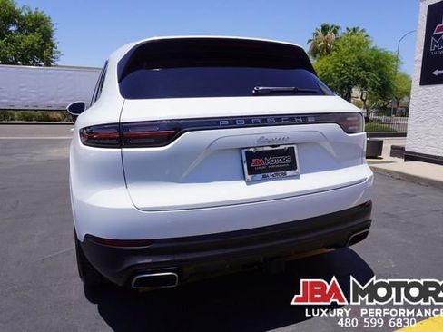 Used 2023 Porsche Cayenne AWD/4WD image 60