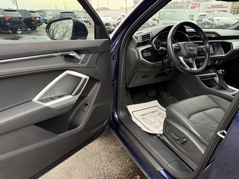 Used 2021 Audi Q3 2.0T Premium image 13