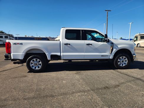 Used 2024 Ford F250 XLT image 4