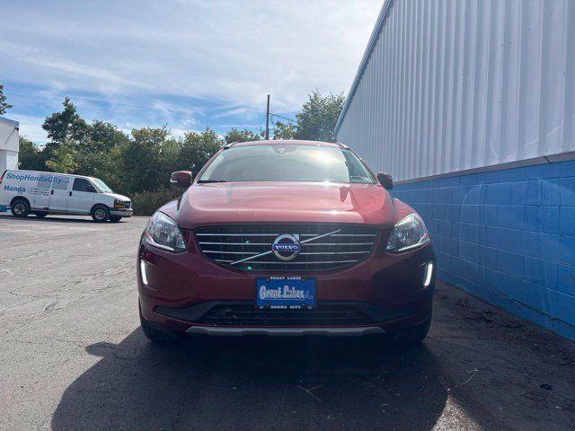 Used 2016 Volvo XC60 T6 w/ Climate Package AWD/4WD image 3