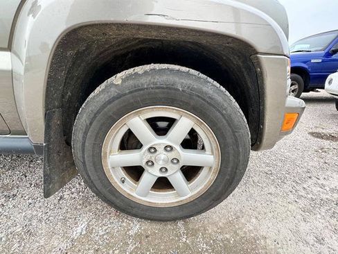 Used 2005 Jeep Liberty Limited AWD/4WD image 19