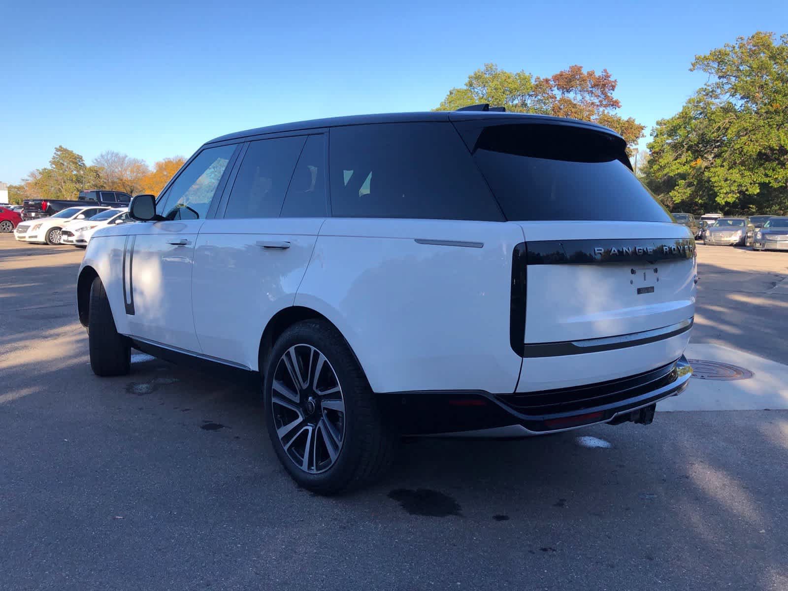 Used 2023 Land Rover Range Rover SE AWD/4WD image 5
