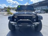Used 2014 Jeep Wrangler Unlimited Sahara image 2