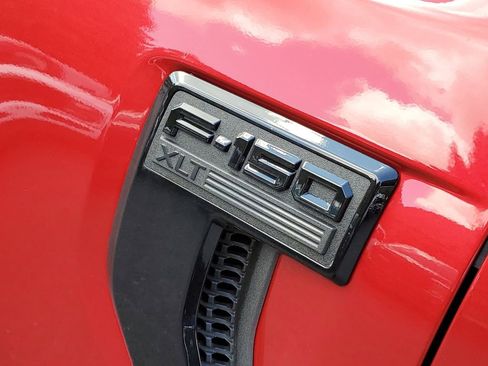 Used 2025 Ford F150 XLT w/ Equipment Group 302A MID image 37