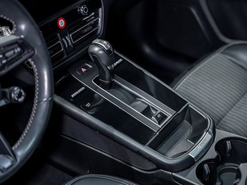 Used 2023 Porsche Macan T image 59