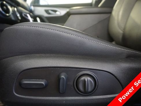 Used 2024 Chevrolet Blazer LT image 6
