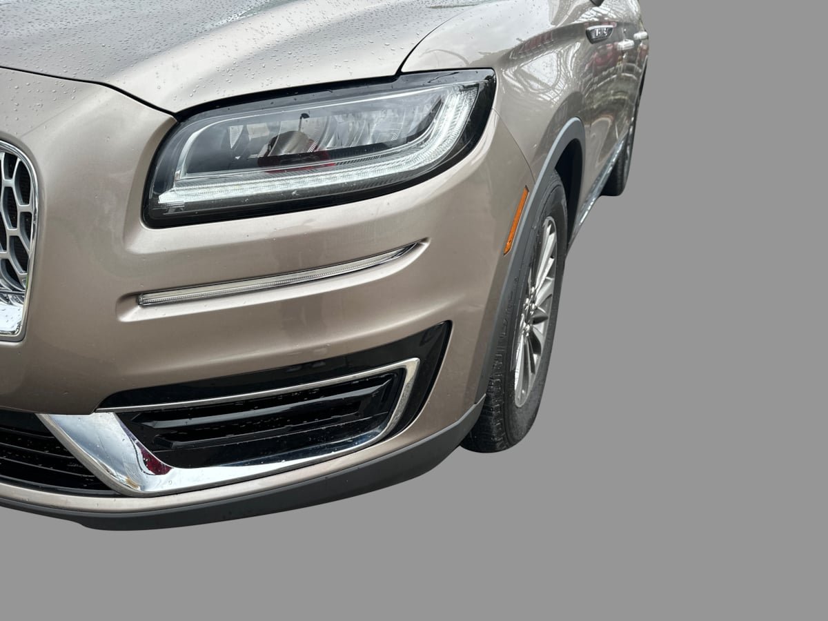 Used 2020 Lincoln Nautilus Premier w/ Equipment Group 101A AWD/4WD image 35