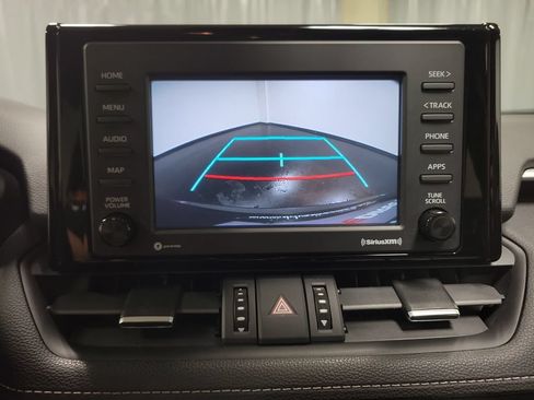 Used 2020 Toyota RAV4 XLE Premium AWD/4WD image 22