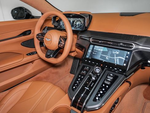 New 2026 Aston Martin V8 Vantage Coupe image 18