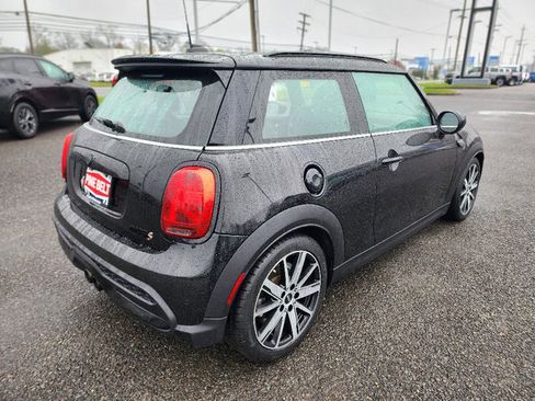 Used 2022 MINI Cooper S w/ Premium Package image 23